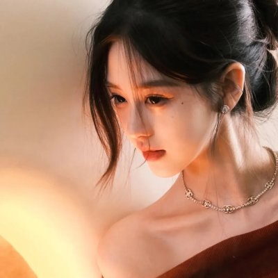 寂寞空庭春欲晚